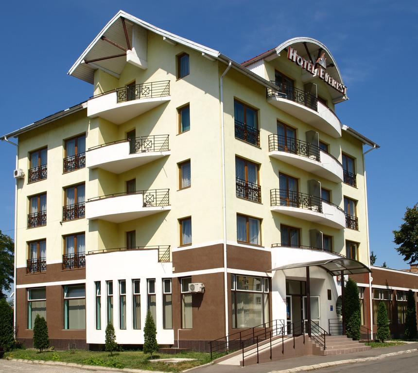 Hotel Everest Târgu-Mureş Zewnętrze zdjęcie