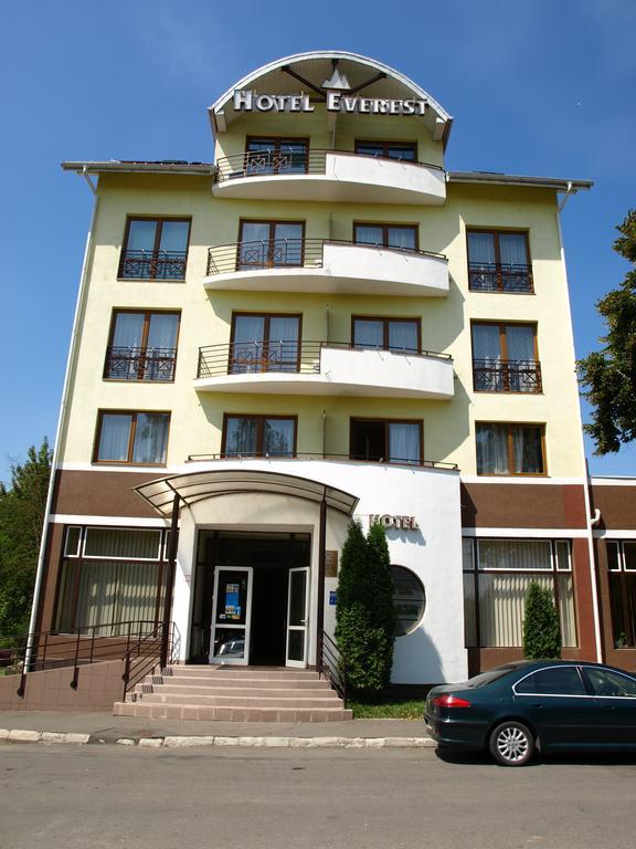 Hotel Everest Târgu-Mureş Zewnętrze zdjęcie