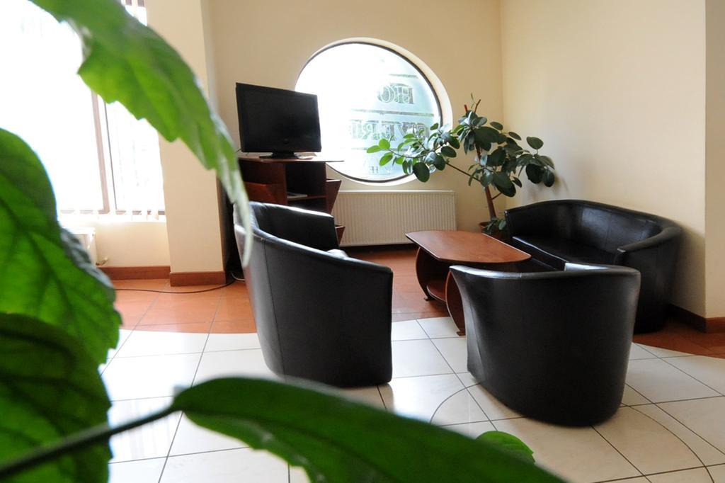 Hotel Everest Târgu-Mureş Zewnętrze zdjęcie