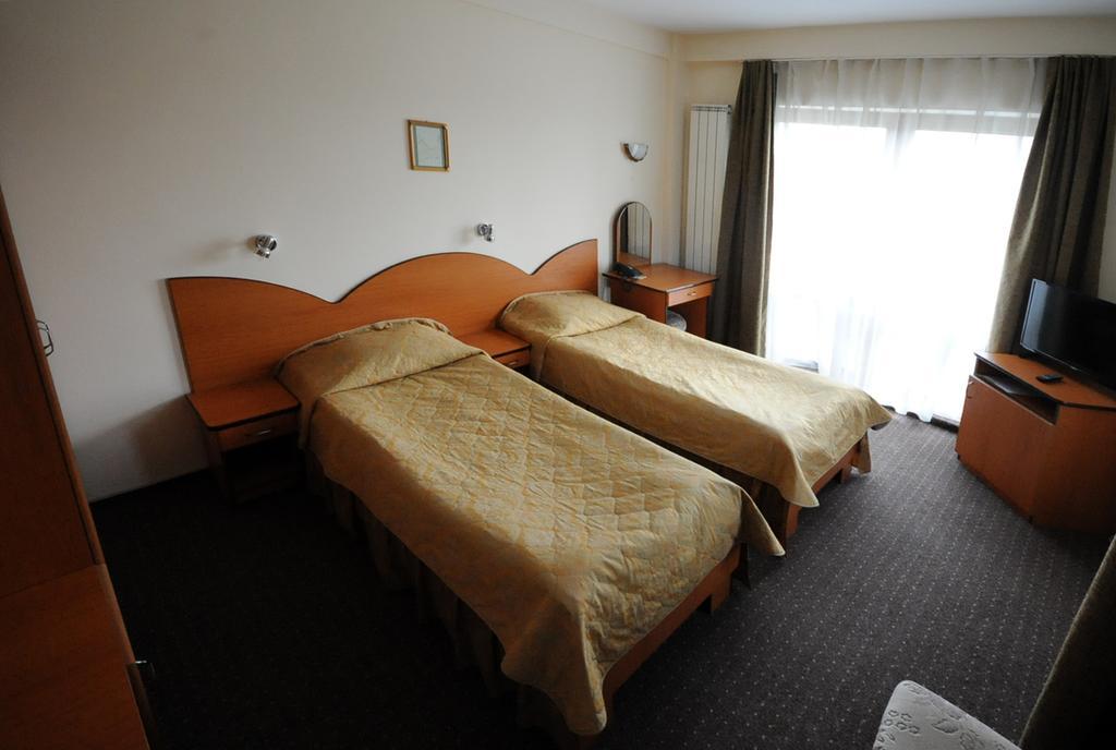 Hotel Everest Târgu-Mureş Zewnętrze zdjęcie