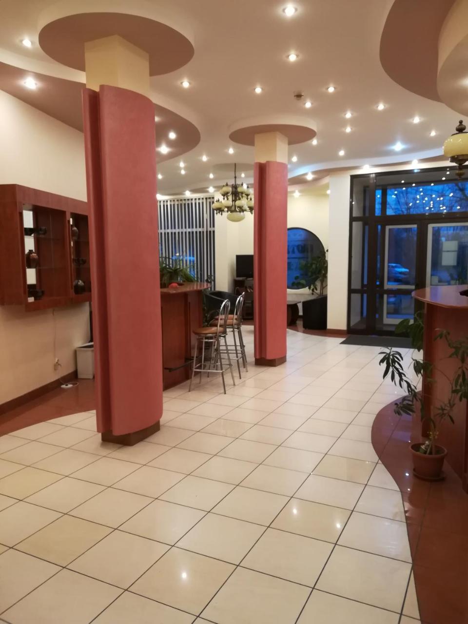 Hotel Everest Târgu-Mureş Zewnętrze zdjęcie