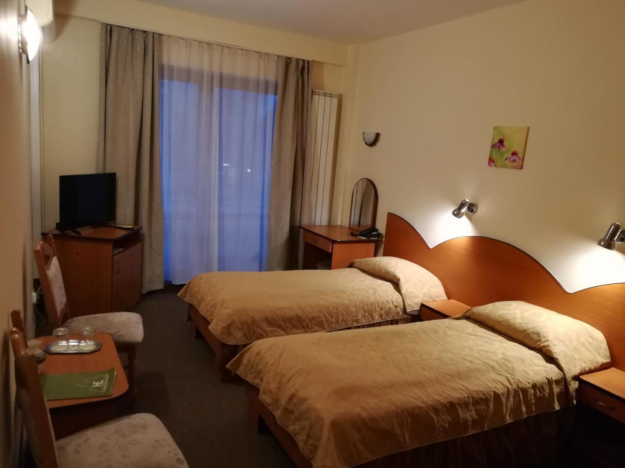 Hotel Everest Târgu-Mureş Zewnętrze zdjęcie
